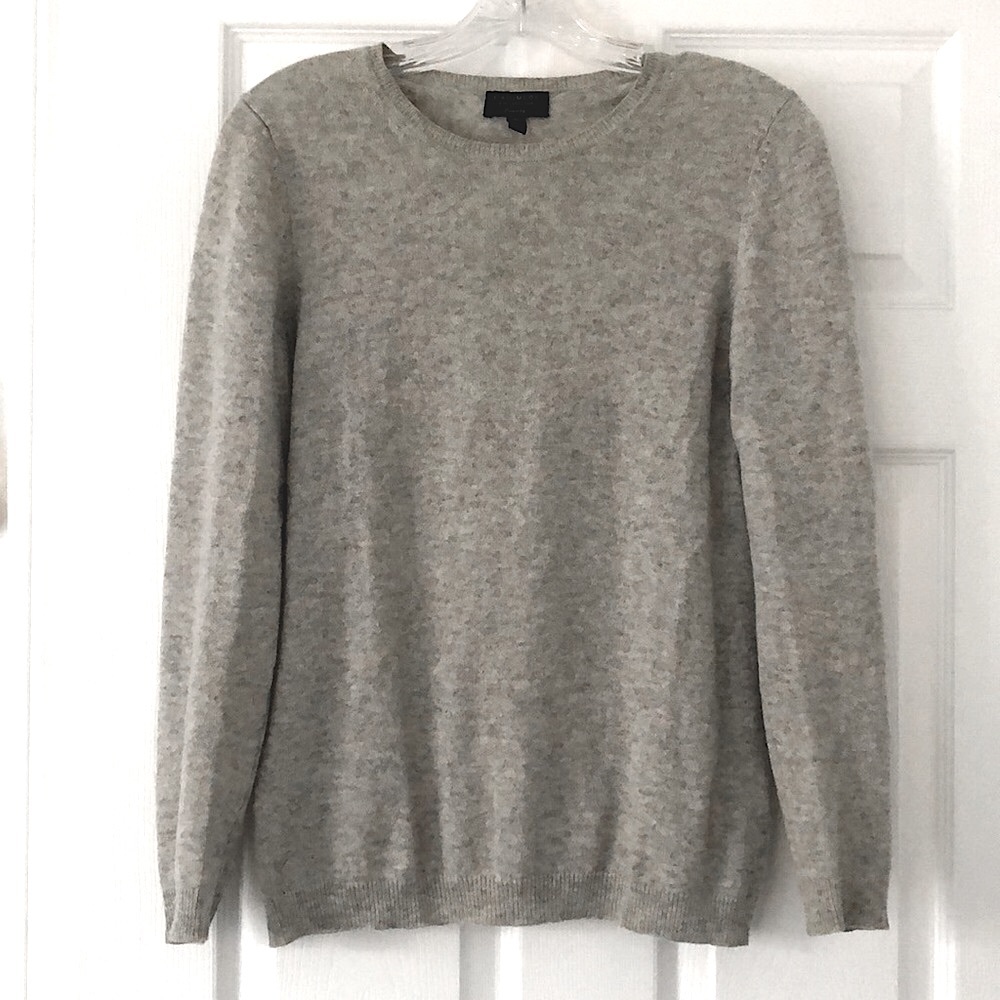 Cashmere sweater